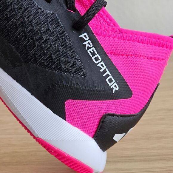 Adidas Predator Accuracy .3 Indoor Soccer Sala Shoes 10 Black Pink White GW7069 - Picture 11 of 11